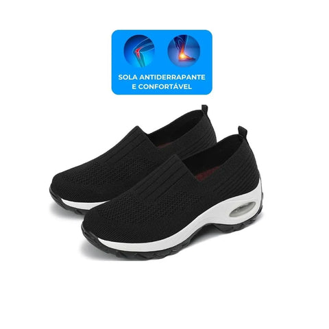 Sapatos de senhora com uma confortável sola elevada