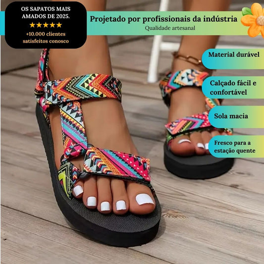 Sandálias ALEJANDRA, coloridas, slip-on com fecho em straps.