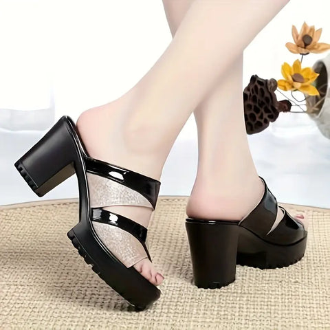 Sandálias EMMA, Slip-on com plataforma.